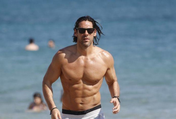 Ξεκινάει γυρίσματα για τη σειρά του Netflix o Γιάννης Σπαλιάρας