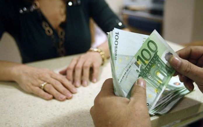 ΟΠΕΚΑ: Πότε καταβάλλονται προνοιακές συντάξεις, επιδόματα και ΚΕΑ