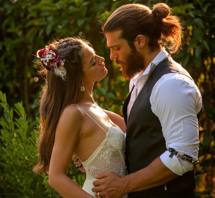 Σκηνές υστερίας στην Ιταλία για τον Τούρκο πρωταγωνιστή του ΣΚΑΪ