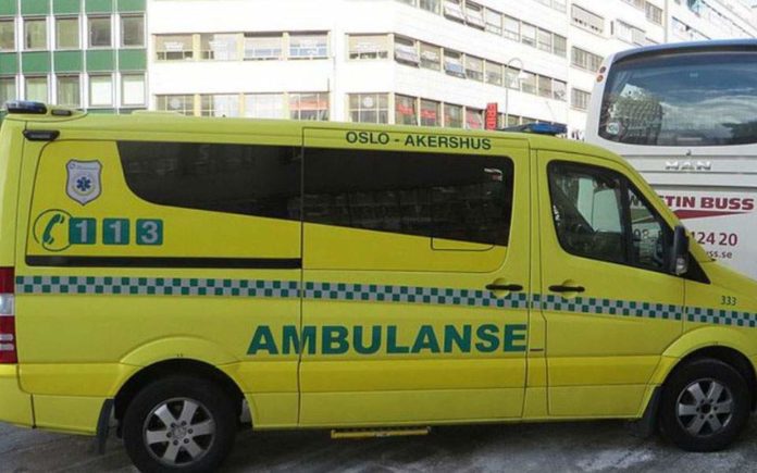 Οσλο: Η αστυνομία πυροβόλησε και συνέλαβε τον άνδρα που έριξε ασθενοφόρο πάνω στο πλήθος