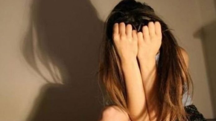 Σοκάρει η μαρτυρία της 12χρονης στη Μάνη: «Αυτά που μου έκανε ο ιερέας, μου τα είχε κάνει και ο παππούς»