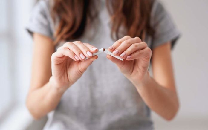 Στην επιτροπή της Βουλής το «αντικαπνιστικό» νομοσχέδιο - Η αστυνομία θα συμμετέχει στους ελέγχους