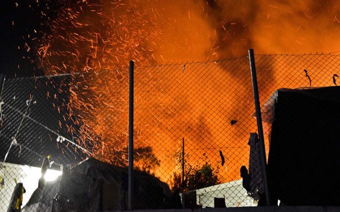 Τέσσερις συλλήψεις αλλοδαπών για τα χθεσινά επεισόδια στη Σάμο