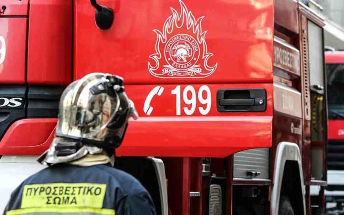 Υλικές ζημιές από την πυρκαγιά στο υπόγειο κλαμπ στην οδό Πανεπιστημίου
