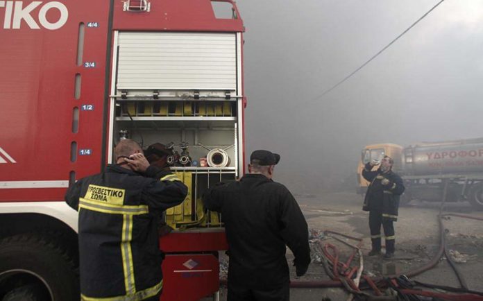 Υπό έλεγχο η φωτιά στο Ρέθυμνο κοντά σε οικισμό