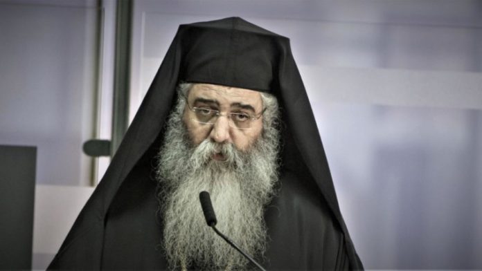 Ακτιβιστές καταγγέλλουν τον Μητροπολίτη Μόρφου στην ΕΕ για ομοφοβικά σχόλια