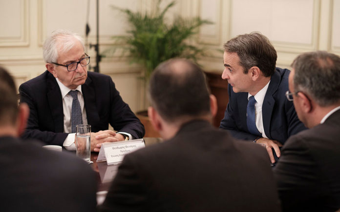 Δέκα ταχύπλοα σκάφη στο Λιμενικό από την Ενωση Ελλήνων Εφοπλιστών