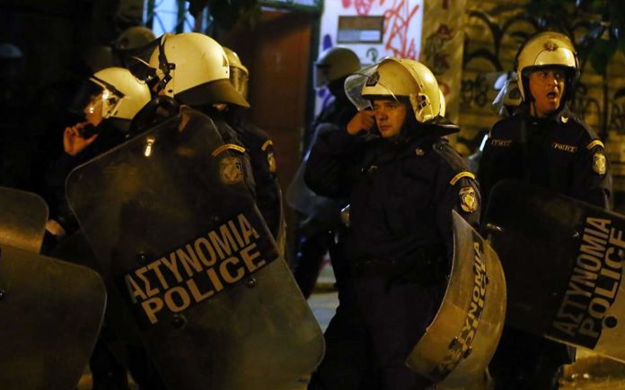 Ένταση στα Εξάρχεια