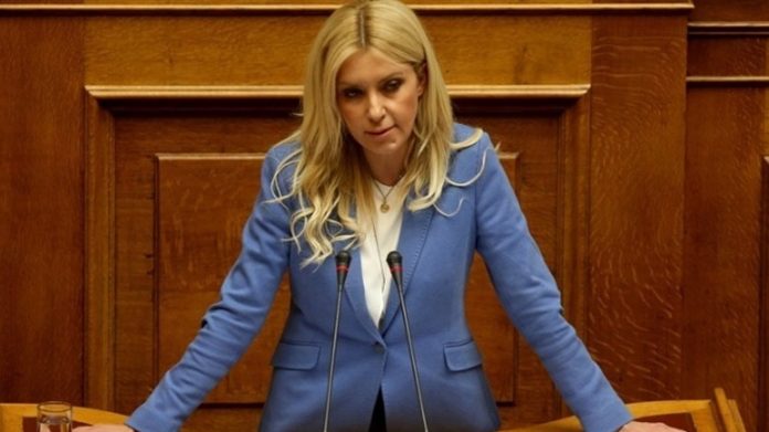 Επίσκεψη Αραμπατζή στη Διεύθυνση Κτηνιατρικού Κέντρου Αθηνών