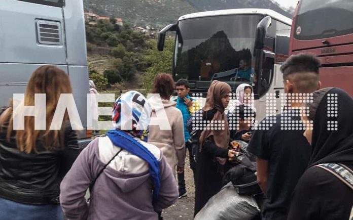 Φεύγουν οι πρόσφυγες από το μοναστήρι της Κάτω Δίβρης - 47χρονος επιτέθηκε σε διερμηνέα