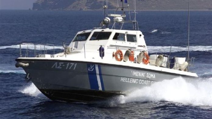 Καταδίωξη και πυρά κατά δουλεμπόρων σε ταχύπλοο