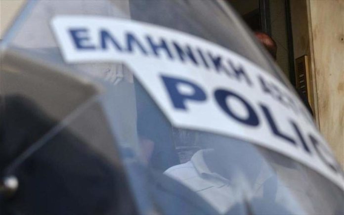Νέα εισβολή με αυτοκίνητο σε κατάστημα στον Κολωνό
