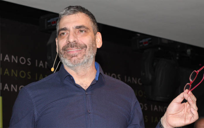 Ο Γιάννης Σερβετάς ανακοίνωσε τον θάνατο ηθοποιού