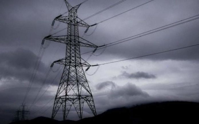 Προβλήματα στην ηλεκτροδότηση από την κακοκαιρία στα Ιωάννινα