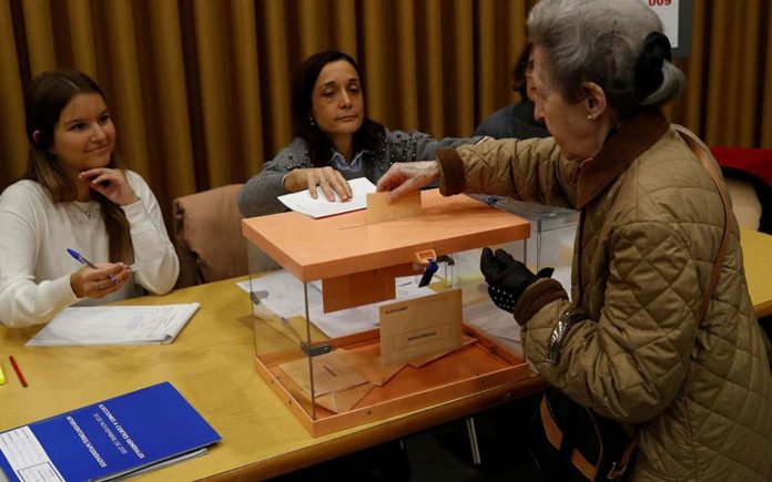 Στις κάλπες για 4η φορά μέσα σε τέσσερα χρόνια οι Ισπανοί