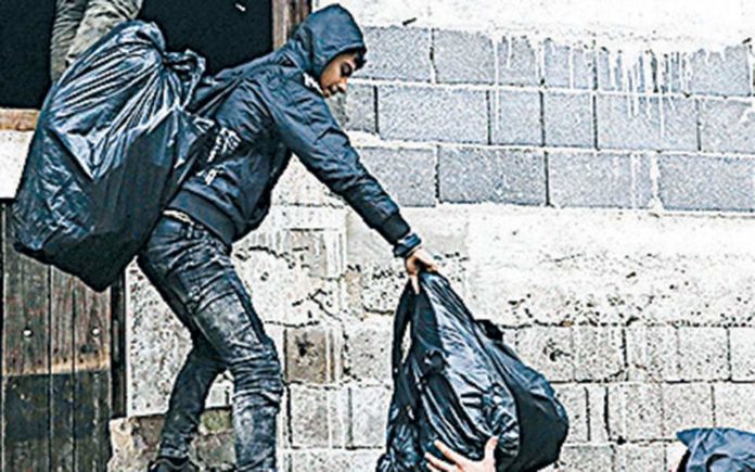 Ζητούν λύση για τους πρόσφυγες στη Βοσνία