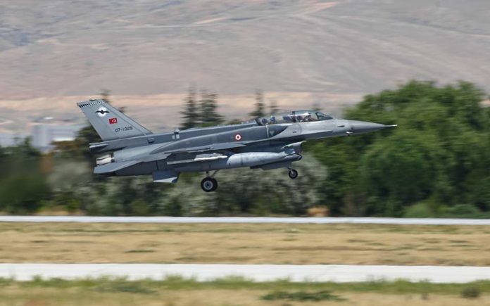 Μπαράζ τουρκικών υπερπτήσεων στο Αιγαίο