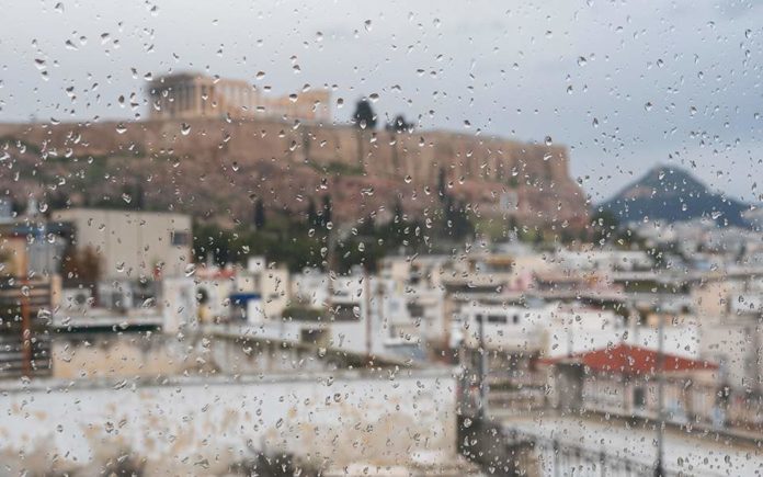 Διήμερο με καταιγίδες, πυκνές χιονοπτώσεις και θυελλώδεις ανέμους φέρνει η «Διδώ»
