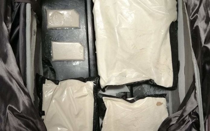 Δύο συλλήψεις στο «Ελ