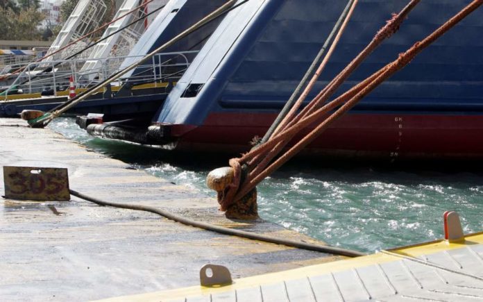 Ηράκλειο: Απαγορευτικό απόπλου και ακυρώσεις πτήσεων λόγω θυελλωδών ανέμων