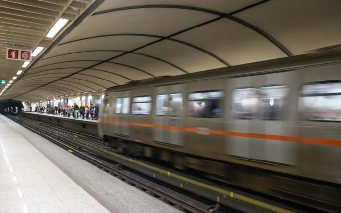 Μετρό: Πώς «θόλωσε» το διαμάντι των συγκοινωνιών