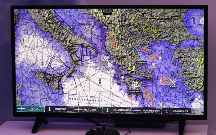 Πρώτη επίδειξη του αμερικανικού drone της ελληνικής Πολεμικής Αεροπορίας (φωτογραφίες)