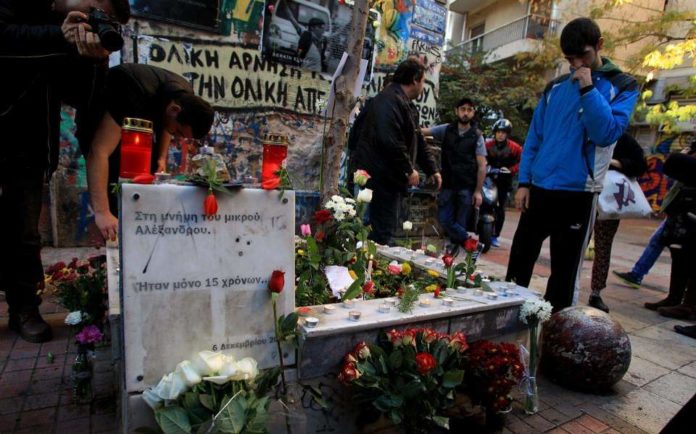 Σε εξέλιξη συλλαλητήριο στο κέντρο της Αθήνας στη μνήμη του Αλέξανδρου Γρηγορόπουλου