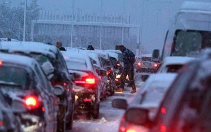 Αλλαγές για τα υδατοδρόμια, πρόστιμα για κλείσιμο αυτοκινητοδρόμων