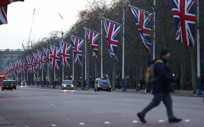 Brexit Ωρα Μηδέν: Αντίστροφη μέτρηση για την ιστορική έξοδο - Προετοιμασίες στο Λονδίνο