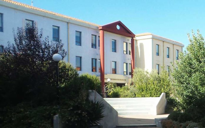Εφυγε από τη ζωή ο καθηγητής και συγγραφέας Κώστας Σοφούλης