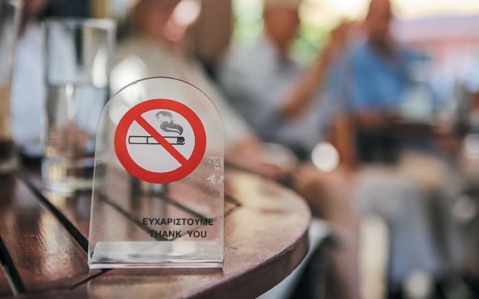 Εξονυχιστικοί έλεγχοι στις «Λέσχες Καπνιστών»