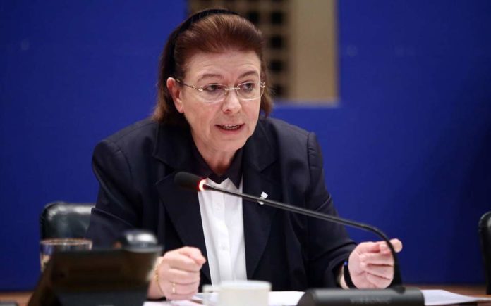 Λ.Μενδώνη: Η προσφορά για κηδεία δημοσία δαπάνη στον Θ