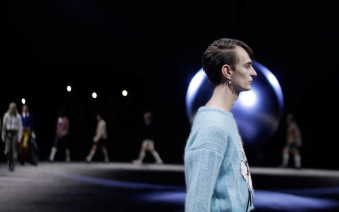 Ο οίκος Gucci λέει «όχι» στην τοξική αρρενωπότητα με τη νέα του κολεξιόν