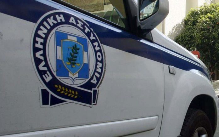 Θεσσαλονίκη: Δύο συλλήψεις για παράνομη μεταφορά 25 μεταναστών