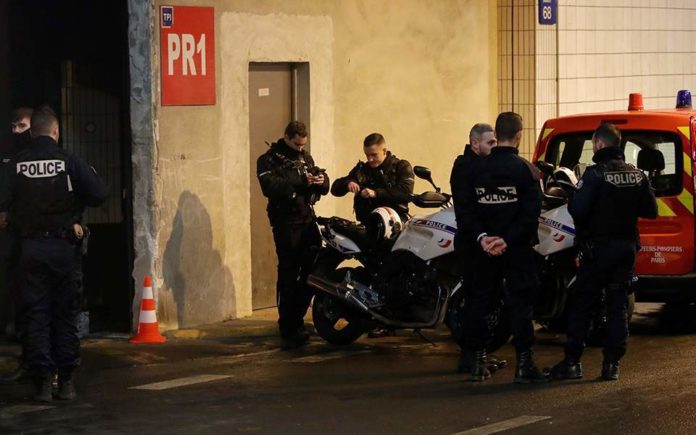 Επίθεση με μαχαίρι εναντίον αστυνομικών στη Γαλλία