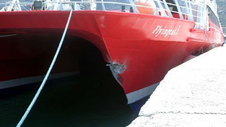 Μηχανική βλάβη παρουσίασε εν πλω ταχύπλοο επιβατηγό