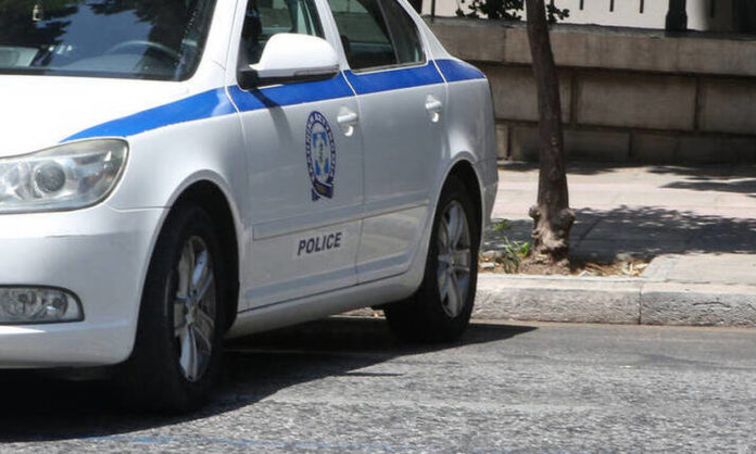 Πρώην παίκτης reality ο 47χρονος που επιτέθηκε με αλυσοπρίονο στην αδελφή του