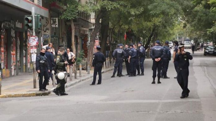 Τρεις συλλήψεις για ναρκωτικά στα Εξάρχεια