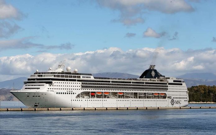 Αγκυροβόλησε στην Κέρκυρα το MSC Opera - Αποβιβάστηκαν όλοι οι επιβάτες
