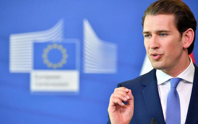 Σεμπάστιαν Κουρτς: Η Ελλάδα χρειάζεται την πλήρη αλληλεγγύη και υποστήριξη της Ε.Ε.