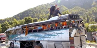 Μαλιακός: 18 χρόνια από το τραγικό τροχαίο με τους 7 νεκρούς μαθητές της Φαρκαδόνας