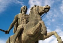 Η νύχτα που κάηκε ο Ναός της Εφεσίας Αρτέμιδος …