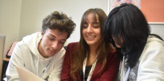 Συγχαρητήρια για διάκριση μαθήτριας του 2ου ΓΕΛ Κατερίνης στην 48η Εθνική Συνδιάσκεψη Επιλογής Ευρωπαϊκού Κοινοβουλίου Νέων Ελλάδας