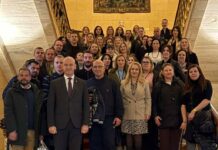 Όταν η σχολική εκδρομή γίνεται ταξίδι στην ιστορία | Στην Αθήνα οι μαθητές της Στ΄ τάξης του 2ου Δημοτικού Σχολείου Κατερίνης