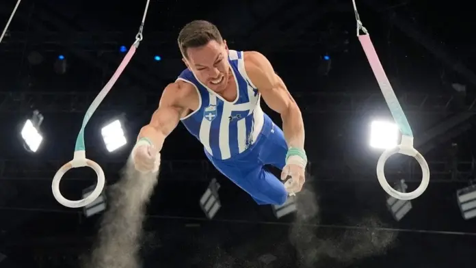 Λευτέρης Πετρούνιας