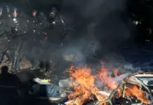 Άγρια επεισόδια στη Γενεύη πριν από τη Σύνοδο των G7 – Φωτιές και συγκρούσεις διαδηλωτών με την αστυνομία