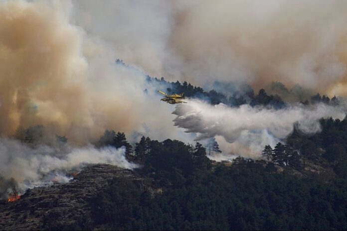 202SPAIN-WILDFIRE