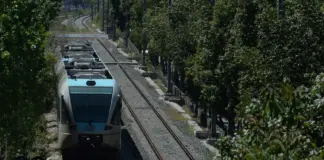 Διακόπηκε η κυκλοφορία στη σιδηροδρομική γραμμή Θεσσαλονίκη – Λιτοχώρου λόγω φωτιάς – Η ανακοίνωση της Hellenic Train