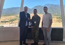 Ένωση Στρατιωτικών Π.Ε. Πιερίας : Παράδοση Ενός Αυτόματου Απινιδωτή στην Ίλη Πεδίου Βολής Λιτοχώρου (ΙΠΒΑΛ)