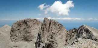 Όλυμπος : Πτώση ορειβάτη σε χαράδρα